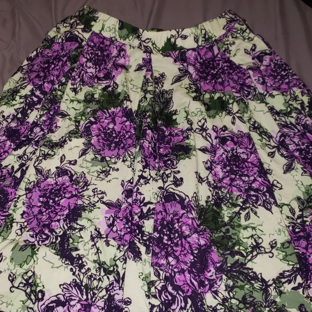 ⭐SALE⭐LuLaRoe Madison Skirt